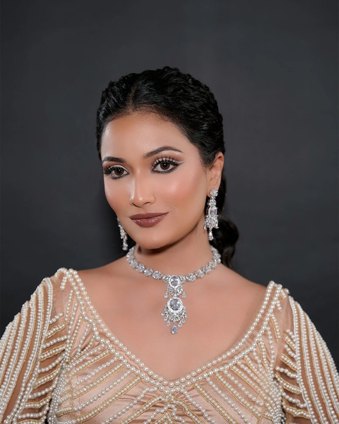 bridesmaid makeup Package in Ahmedabad